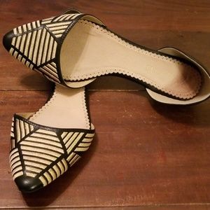 Black & Gold Restricted Flats